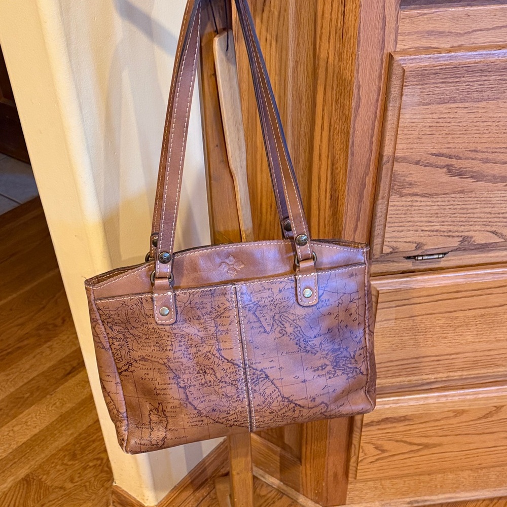 Vintage Map Print Brown Leather Tote Bag Patricia Nash - Picture 8 of 8